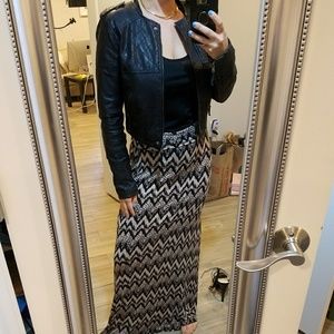 Cropped feaux leather jacket  (s)